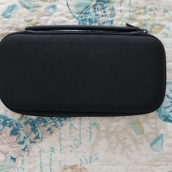 Nintendo Switch Case - Picture 2 of 4